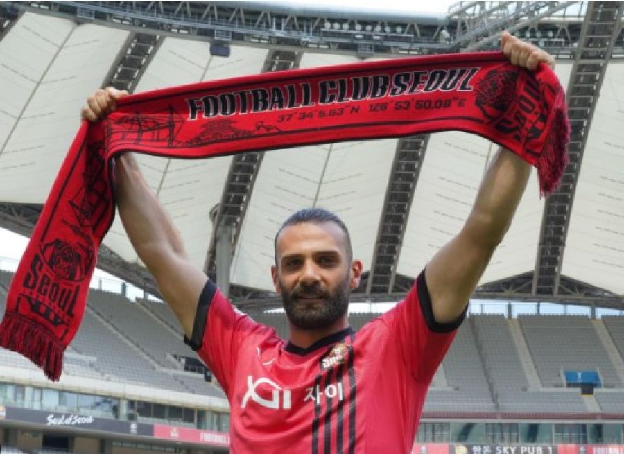 رسميا.. الاردني يزن العرب ينتقل لـ