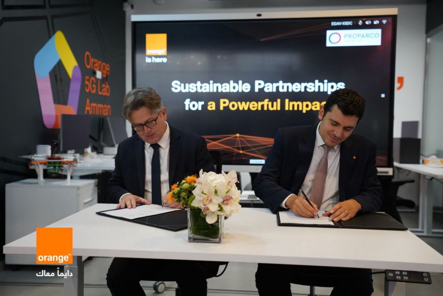 أورنج الأردن توقع اتفاقية مع Proparco
