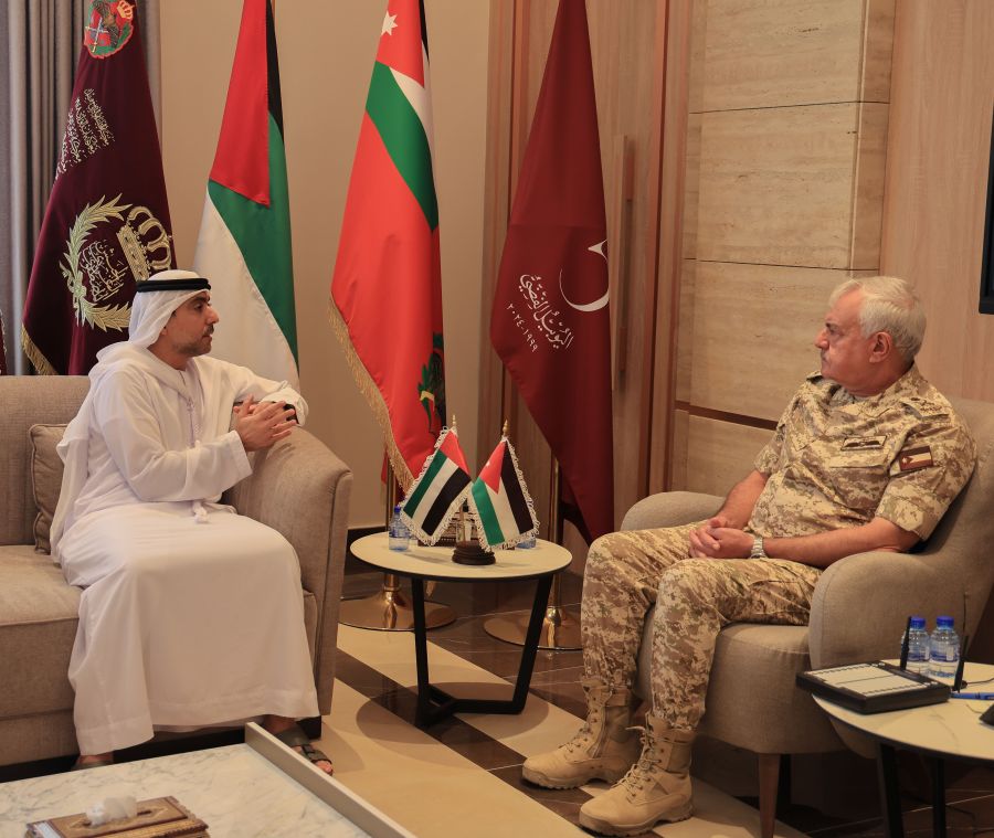 الحنيطي يستقبل عددا من السفراء المعتمدين