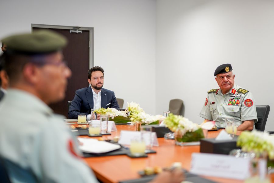 الأمير الحسين: قربنا.. اسبوعين (فيديو)