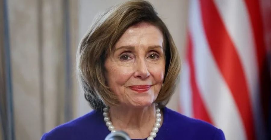 بيلوسي تقاطع خطاب نتنياهو في الكونغرس