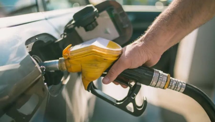 مصر ترفع أسعار الوقود محليا.. تعرف