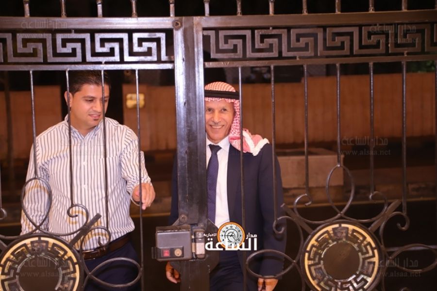 فنجانان من القهوة المرة لإنقاذ قوائم