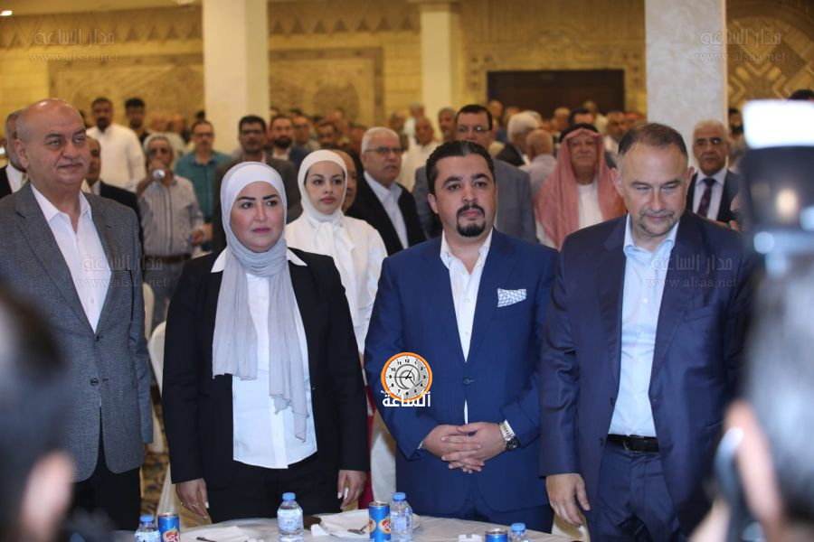 نحو 2000 من أهالي قلقيلية يجمعون