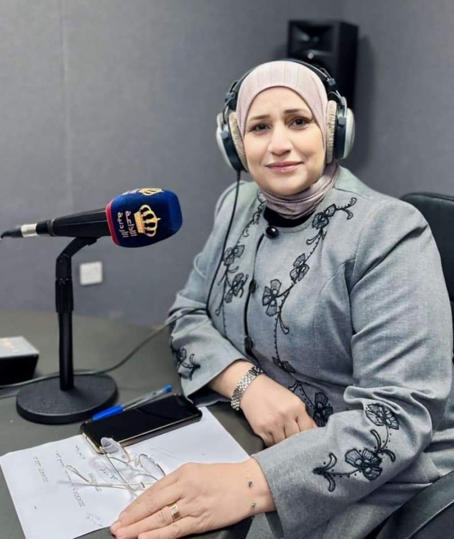 منى شوابكة رئيسة لقسم الاعداد والتقديم