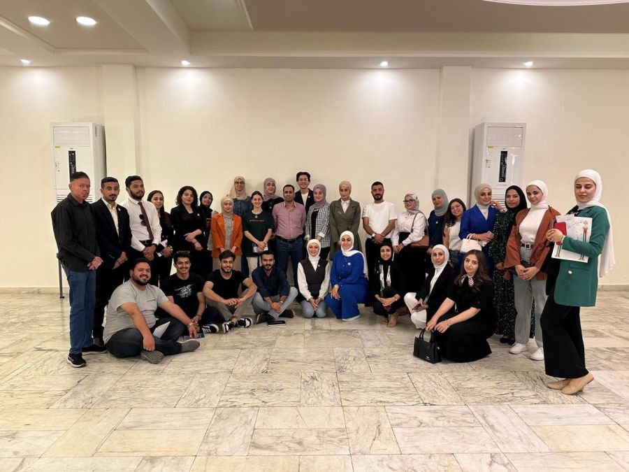 جامعة الزرقاء تشارك في البرنامج التدريبي