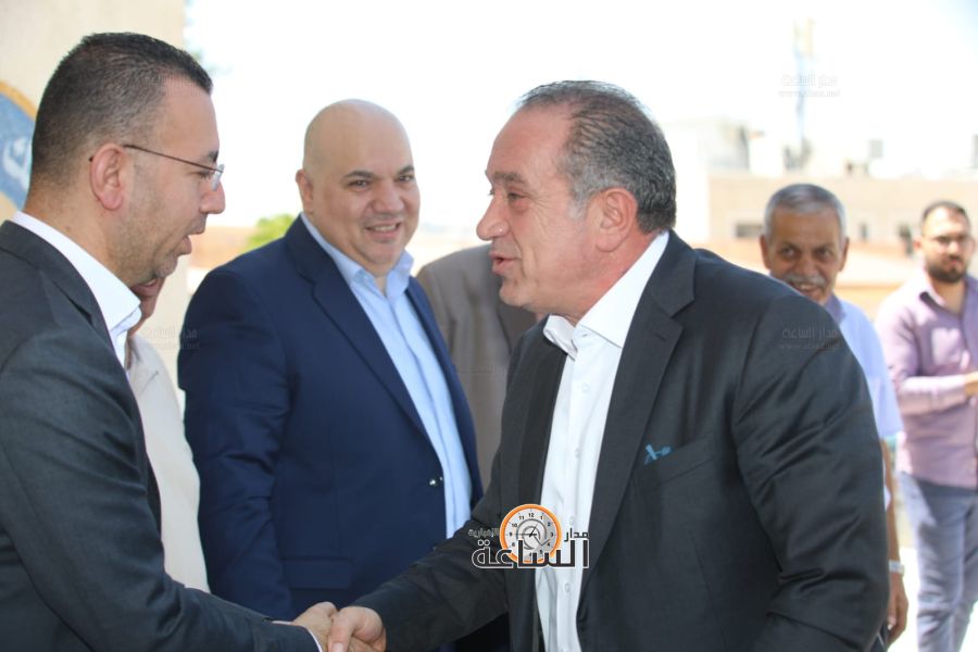 المساعدة يولمون بزفاف بهاء رياض المساعدة