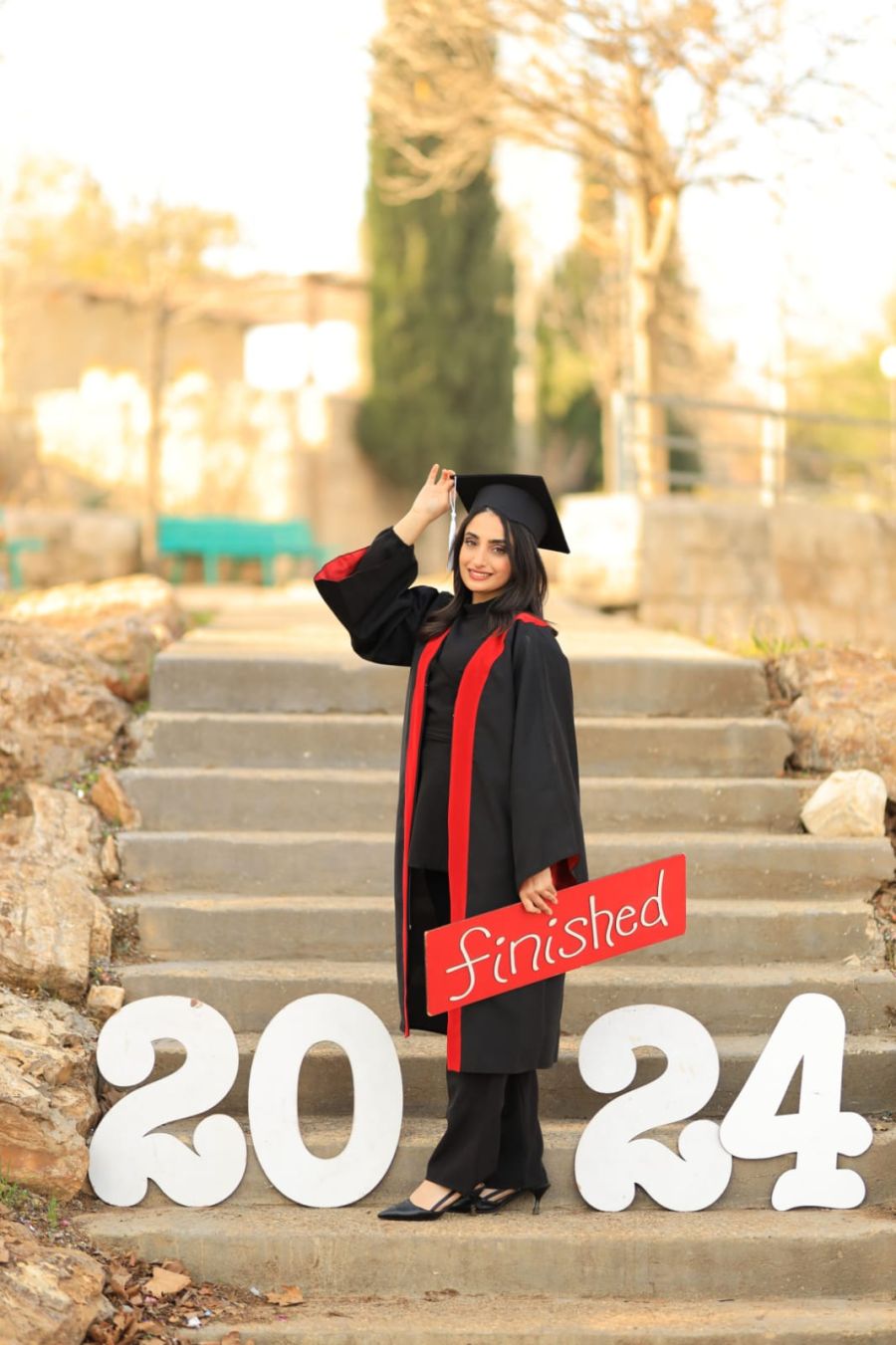 ميس الشيخ.. مبارك التخرج