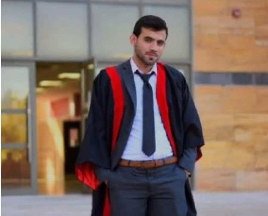 ابراهيم حسين الزواهرة.. مبارك التخرج