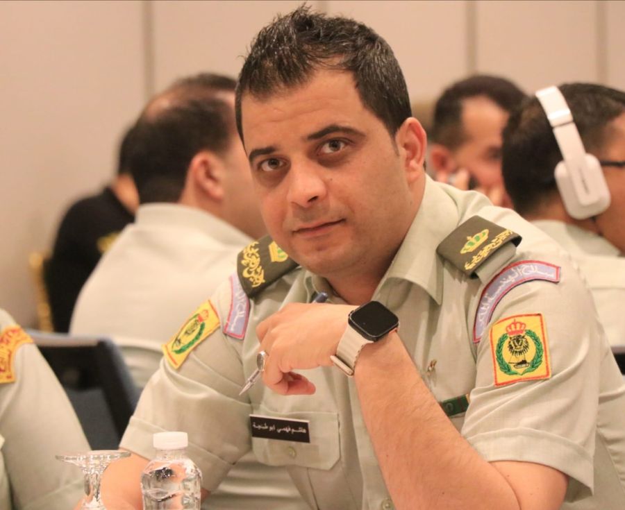 الرائد أبو طبنجة.. . باتجاه ثاني