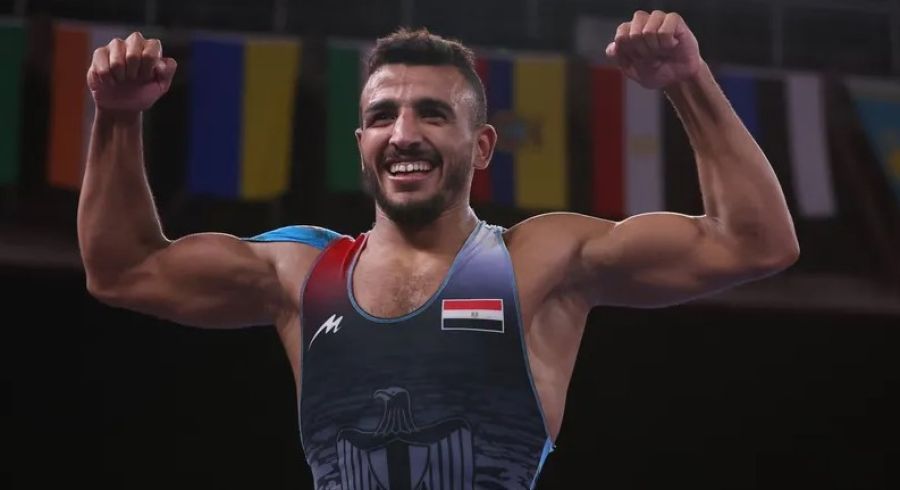 تفاصيل واقعة التحرش.. أزمة المصارع المصري