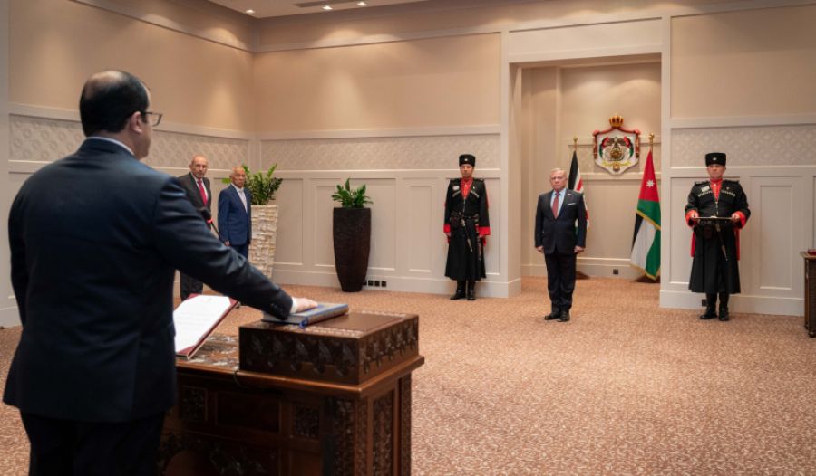 محمد الهنداوي يؤدي اليمين القانونية أمام