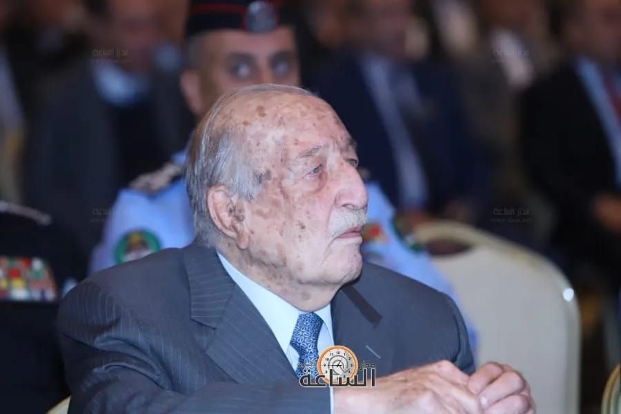 جمعية رجال الأعمال تنعى رئيس الوزراء