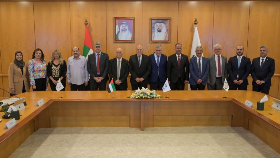 جامعة الزرقاء تشارك في اجتماع مجلس