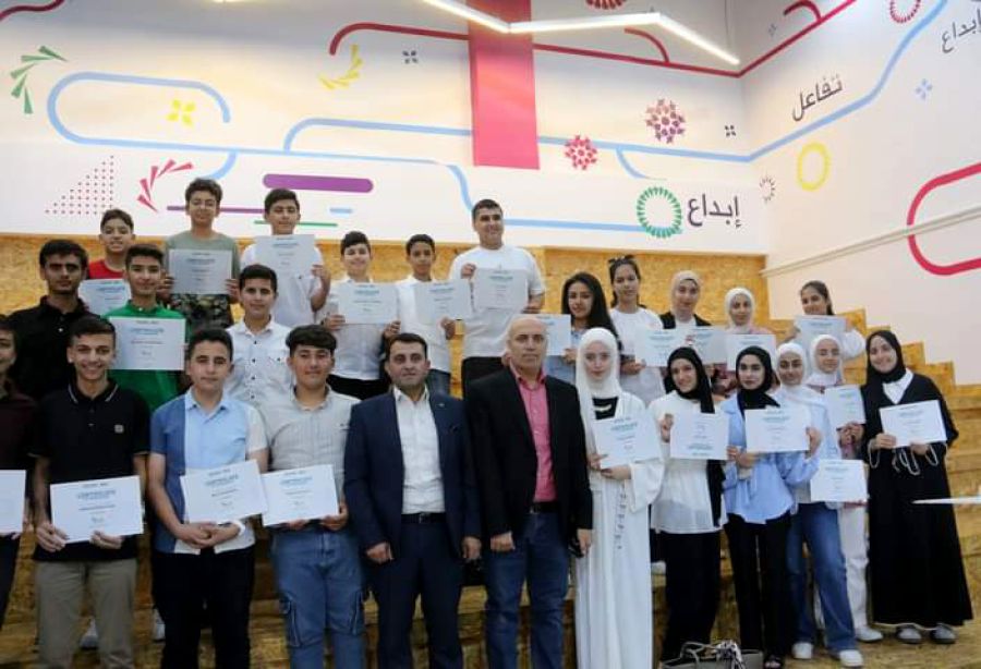 اختتام دورة الرياديين الصغار في جامعة