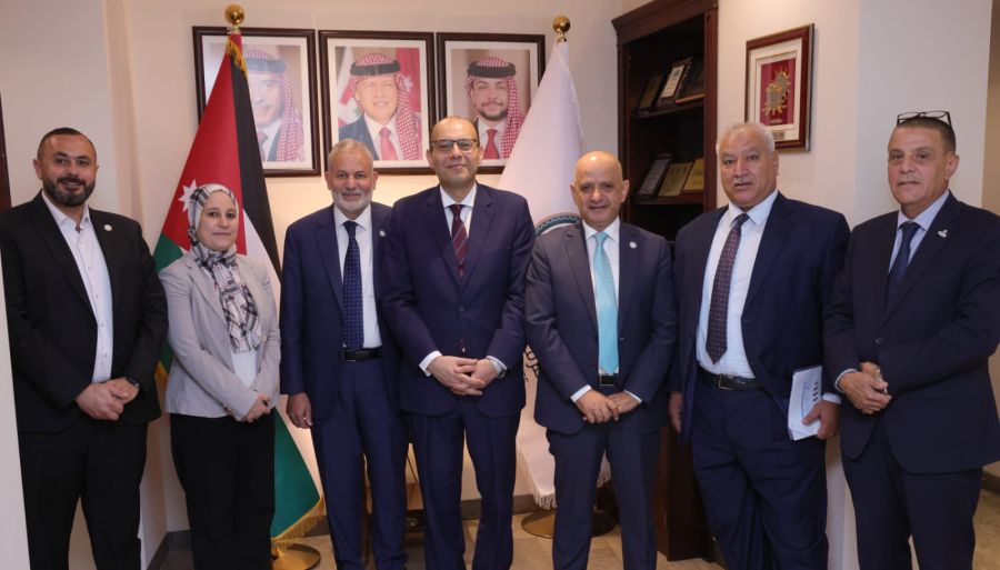 الحاج توفيق: مصر شريان اقتصادي مهم