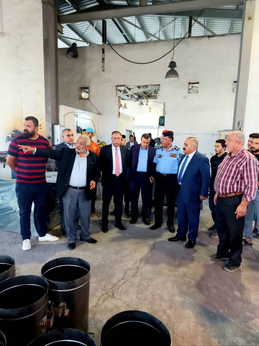 الفراية يزور مصنع غرب إربد للصناعات