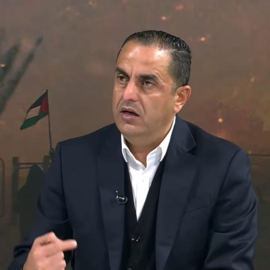 ابوزيد يفند رواية صحيفة وول ستريت