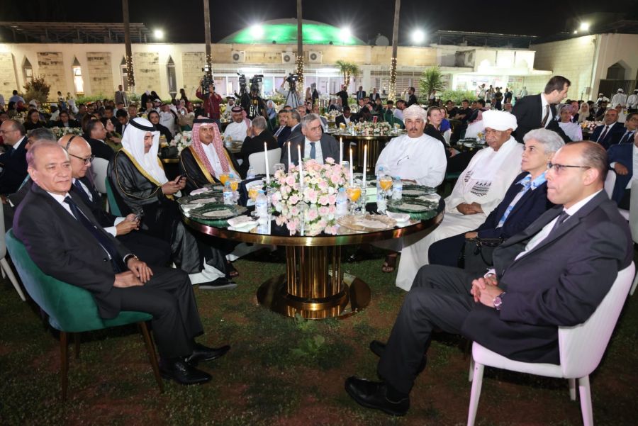 الجامعة الأردنية تكرم الطلبة الدوليين المتميزين