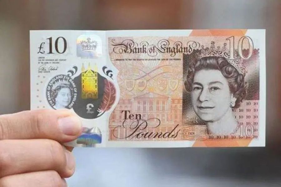 الاسترليني يتجاوز حاجز 1.31 دولار