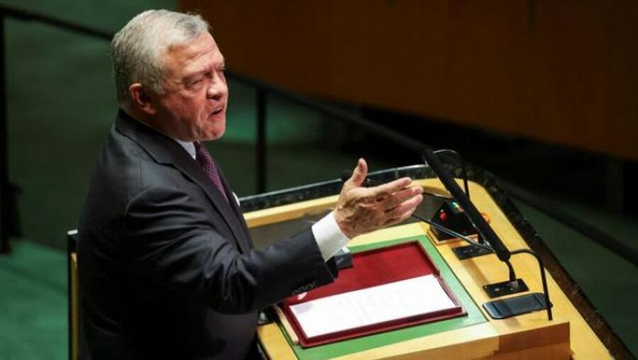 الهباش: جلالة الملك يبذل جهودا جبارة