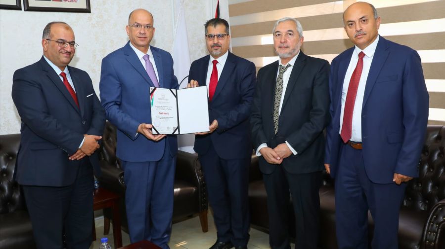 هيئة اعتماد مؤسسات التعليم العالي تجدد