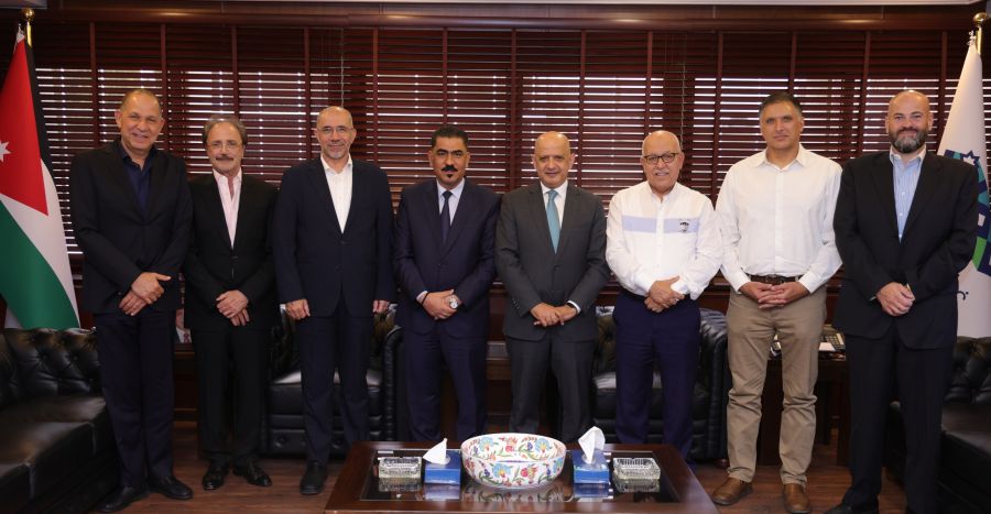 إقامة توأمة بين غرفتي تجارة عمان