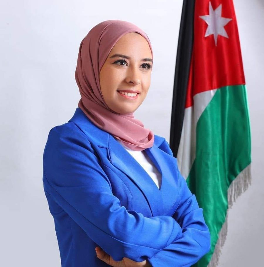 لم أكن أحلم بذلك.. ماعين تضرب