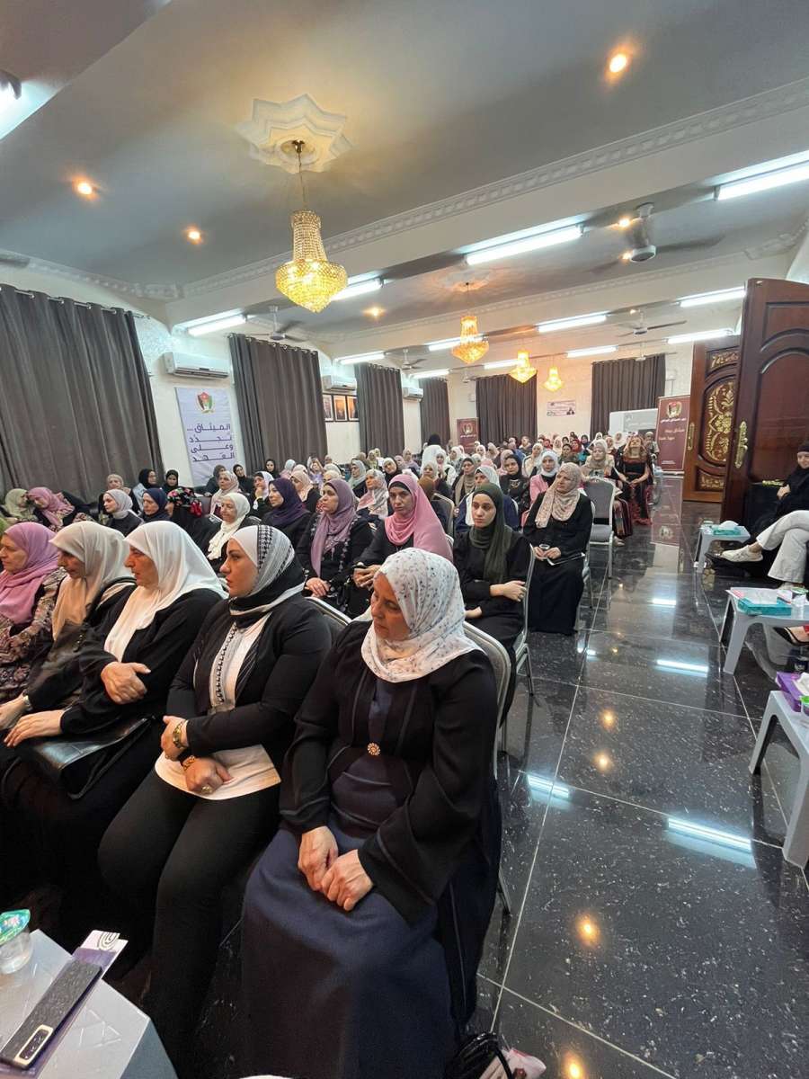 الميثاق الوطني يعقد اجتماعا مع سيدات