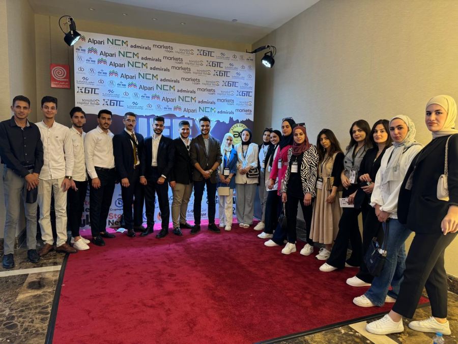 وفد طلابي من جامعة اربد الاهلية