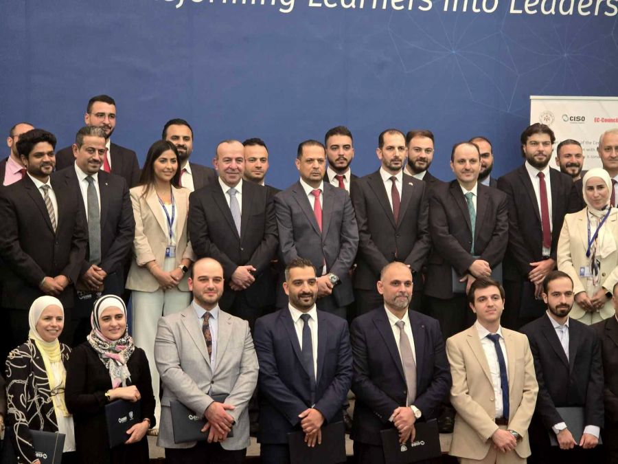 البنك المركزي يخرج الدفعة الأولى من