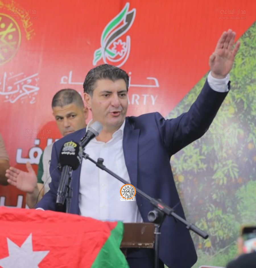 بحضور الآلاف.. علي الغزاوي يفتتح مقره