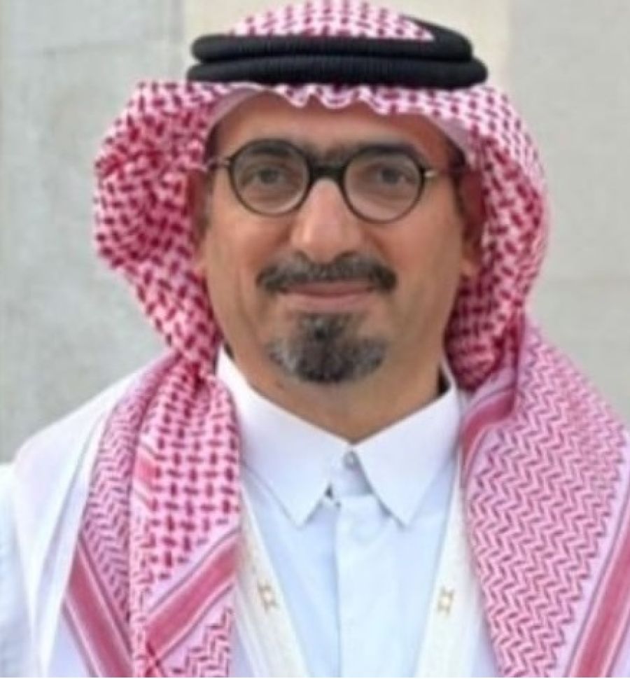 الوزير إبراهيم الجازي يضع صوته الانتخابي