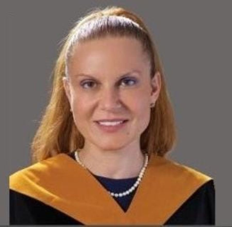 الباحثة والأكاديمية الأردنية وفاء الخضراء تحصل