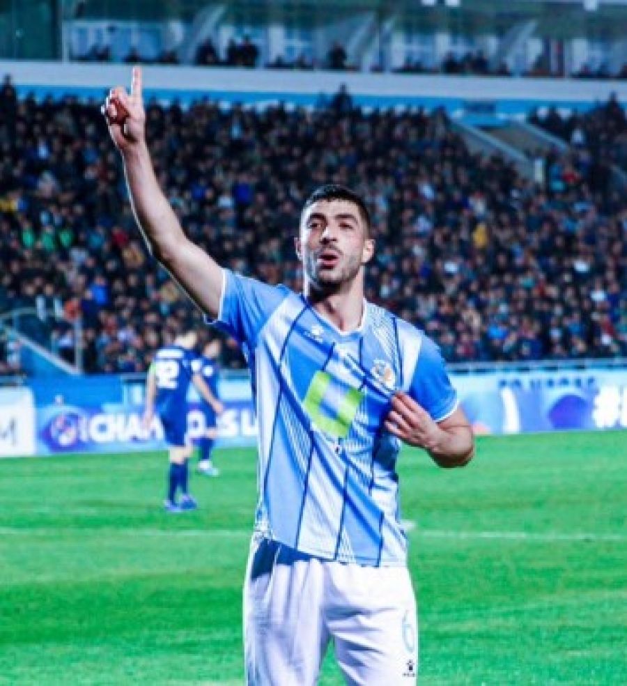 الفيصلي يفسخ عقد السمارنة.. واللاعب يكشف