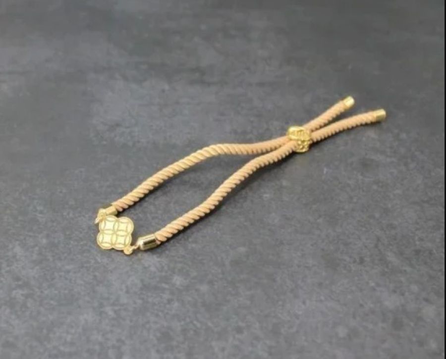 هذا ما فعله أحد مرتبات شرطة