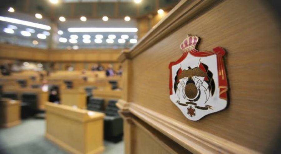 الظهراوي والخلايلة والعموش وأبو الرب والمصري