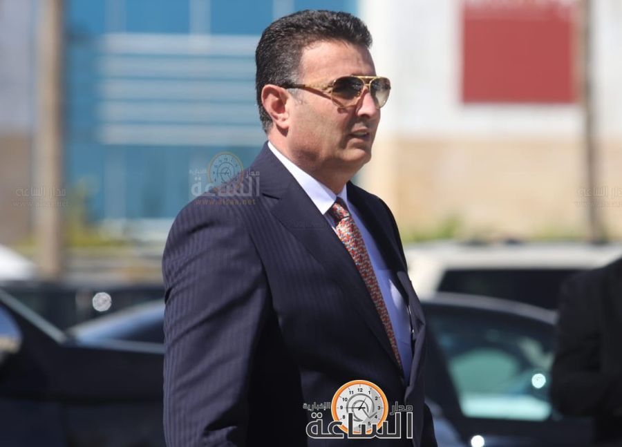 الصفدي يستقبل المهنئين في ديوان أبناء