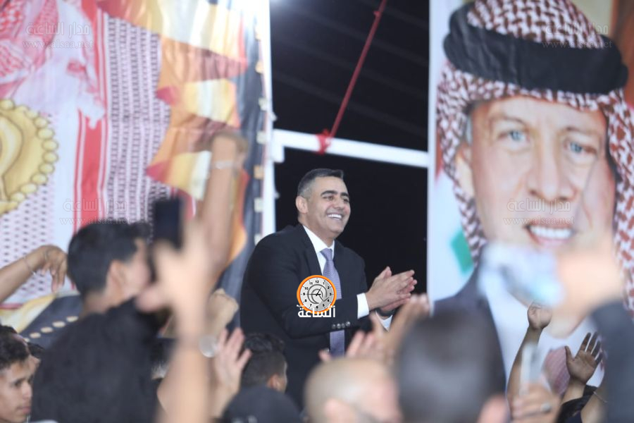 محمد المحارمة يستقبل المهنئين بالنيابة (صور)