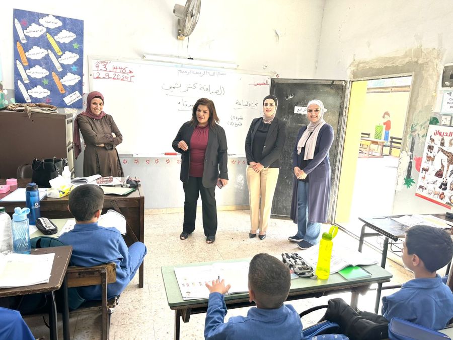 العجارمة تتفقد مدارس الفقهاء (صور)