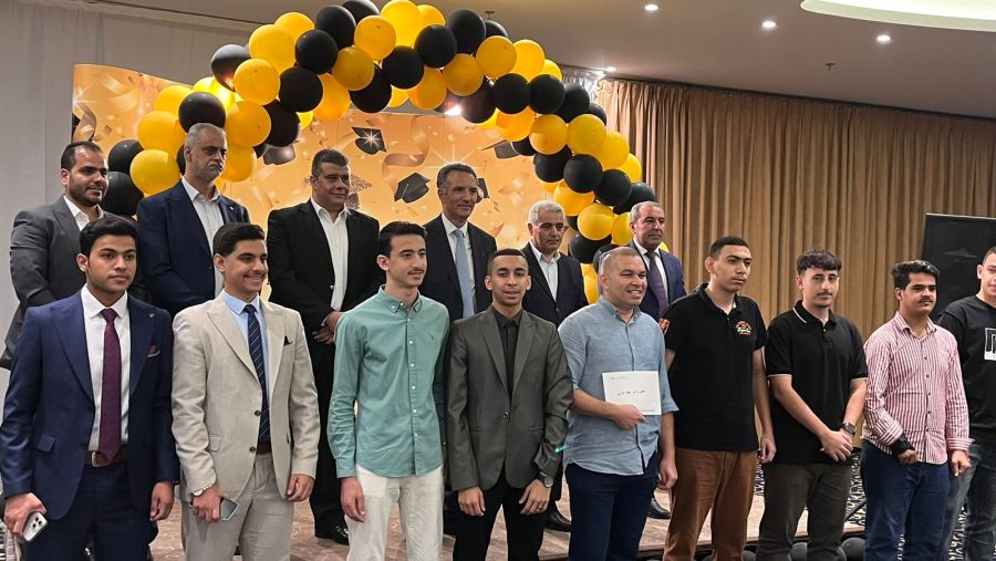 العقبة الخاصة تكرم أوائل الثانوية العامة