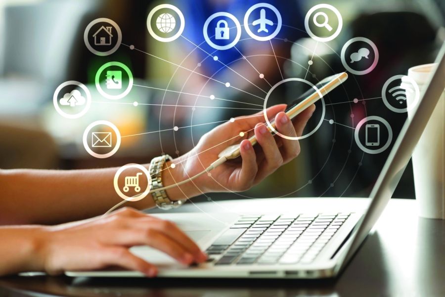 قطاع الاتصالات يتلقى قرابة 4 آلاف