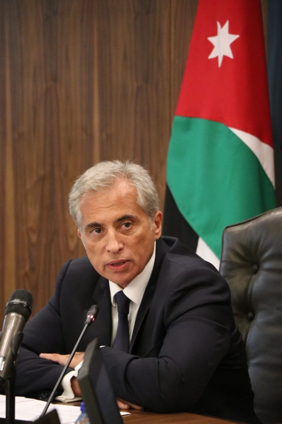 حسان للوزراء: سيعقد مجلس الوزراء اجتماعاته