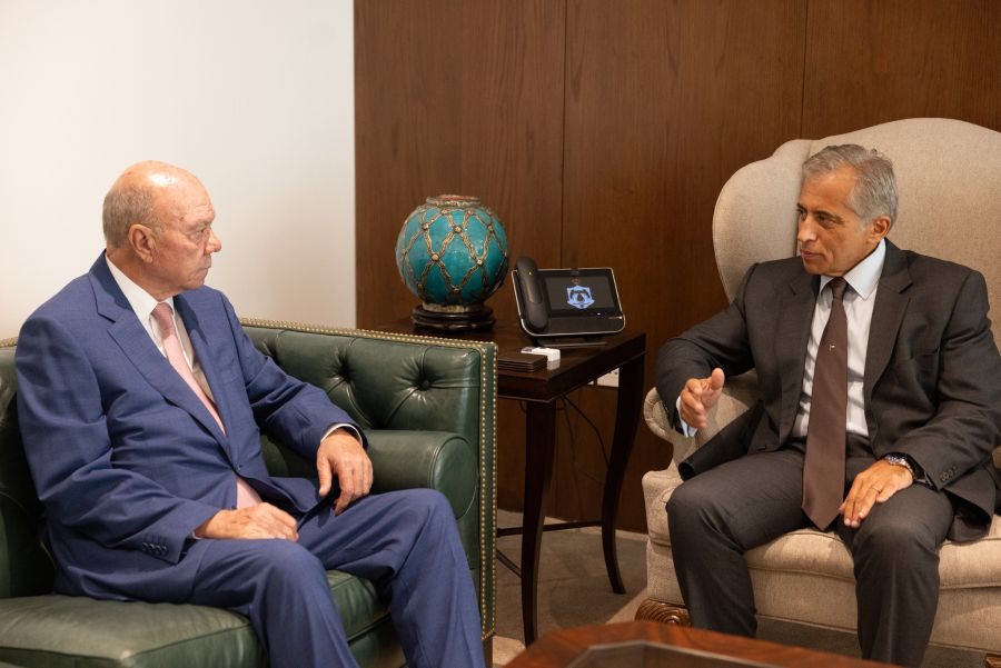 حسان والفايز.. التّعاون والتّنسيق الوثيق