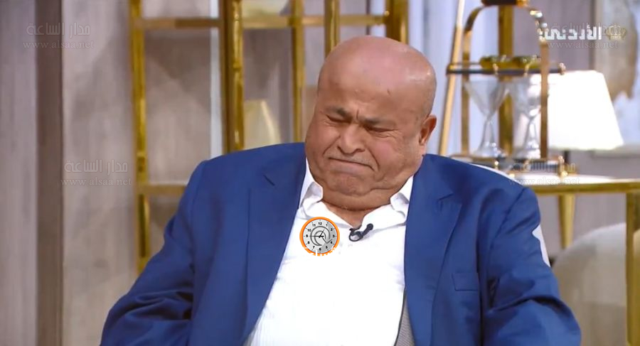 خليل عطية يجهش بالبكاء لهذا السبب