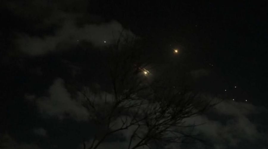 الأردن يعلق حركة الطيران