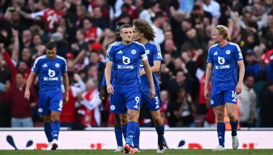 مشجع ليسترسيتي يشكو (لاعبي الفريق) بسبب