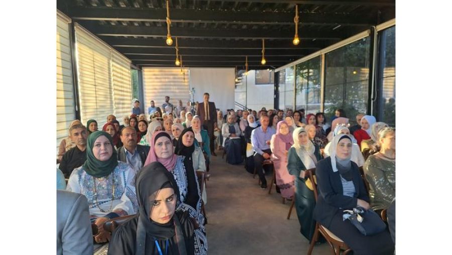 مقطش يكرم 120 معلما ومعلمة بيوم