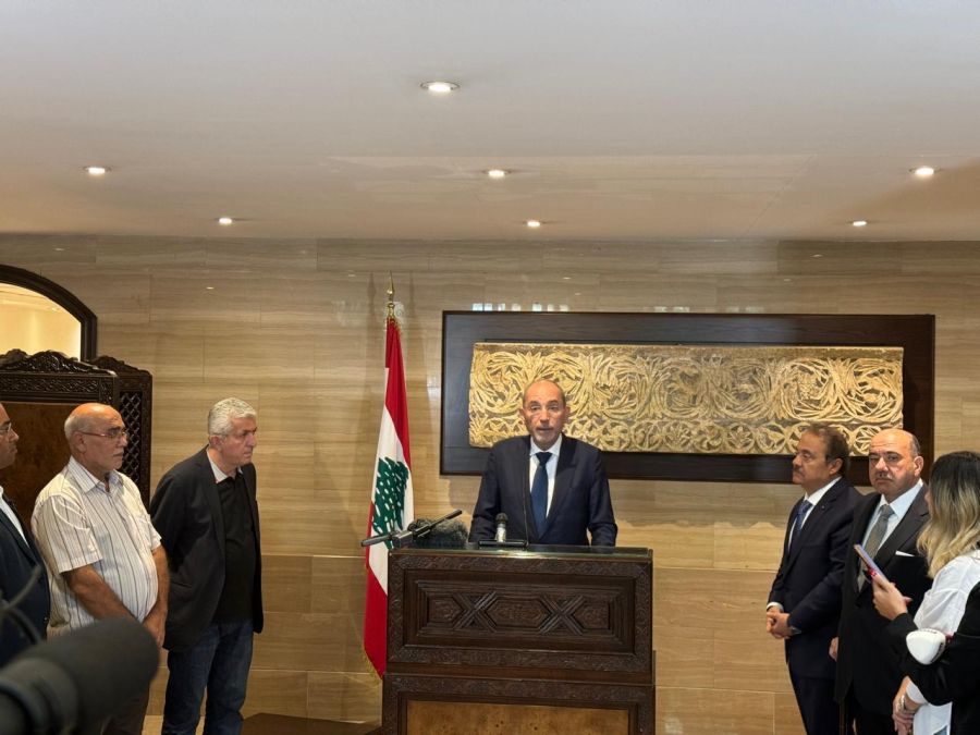 وزير الخارجية يختتم زيارة تضامنية إلى