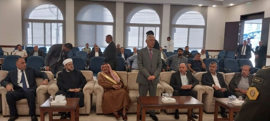 مندوبا عن الملك وولي العهد.. العيسوي